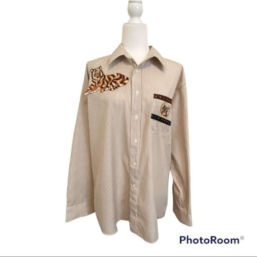 Vintage Infinity Fashion shirt Tiger Appliqué on front, breast pocket & on back